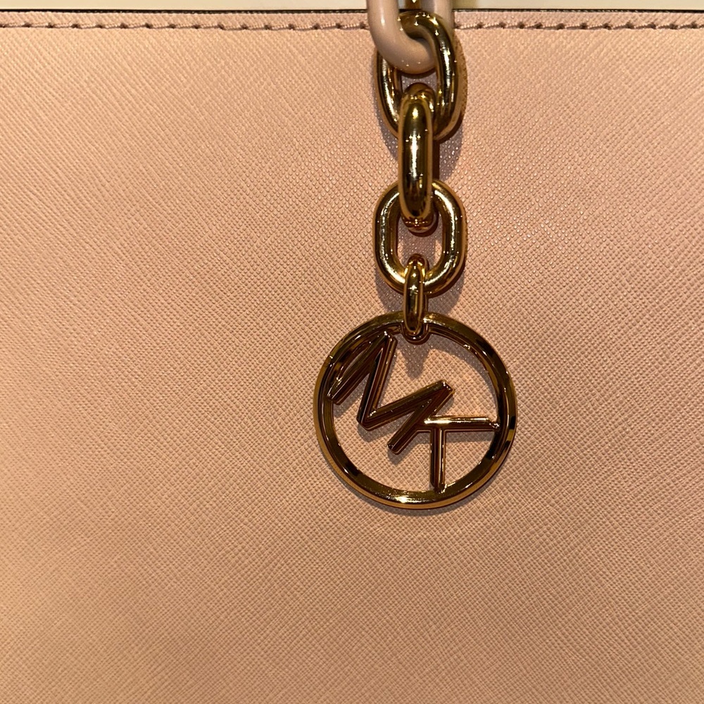 Michael Kors Sofia Large Tote Bag - Picture 8 of 12